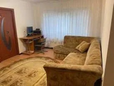 Apartament in zona Dacia