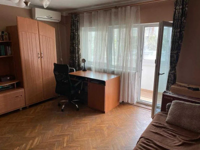 Apartament in zona Odobescu