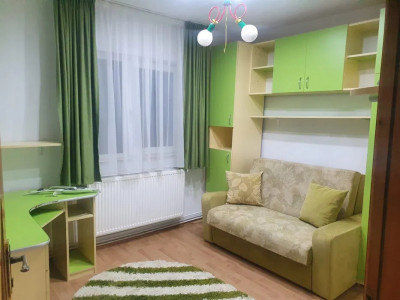 Apartament in zona Lipovei