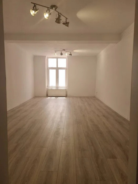 Apartament 3 camere Ultracentral, locatie ideala pentru birouri