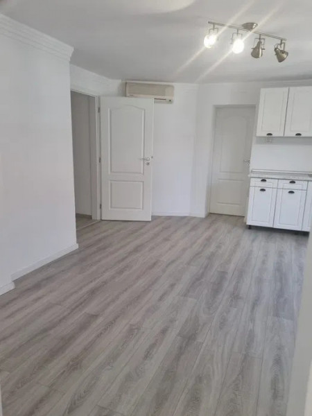 Apartament 3 camere Ultracentral, locatie ideala pentru birouri