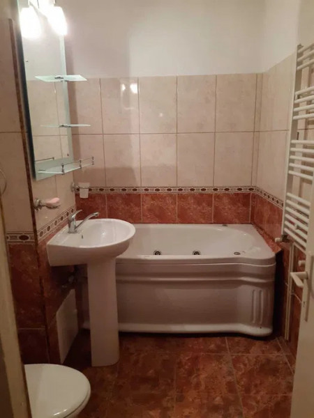 Apartament 2 camere Mircea Cel Batran