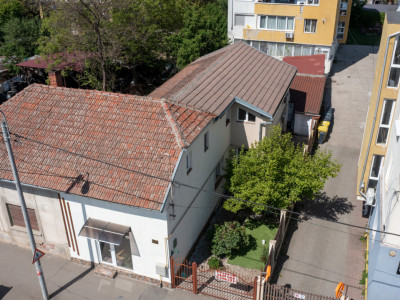 Casa 6 Camere & 1 Spatiu Comercial - Zona Lipovei - 0% Comision 