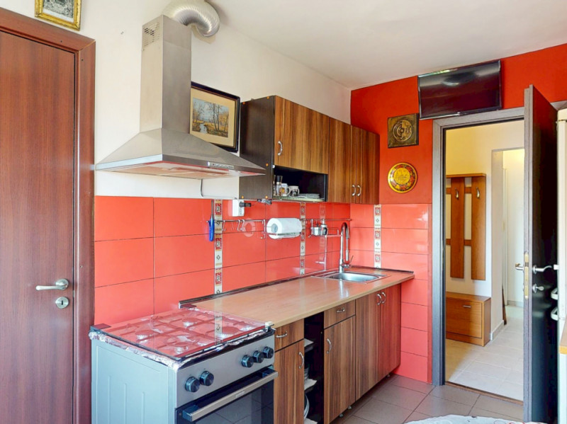 Apartament 3 Camere - Zona Lunei - 0% Comision 