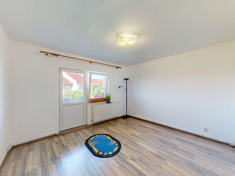 Apartament 3 Camere - Zona Lunei - 0% Comision 