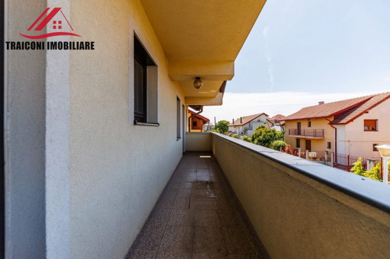 Casă individuală în Buziașului , strada privata.    0% COMISION