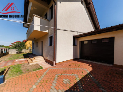 Casă individuală în Buziașului , strada privata.    0% COMISION