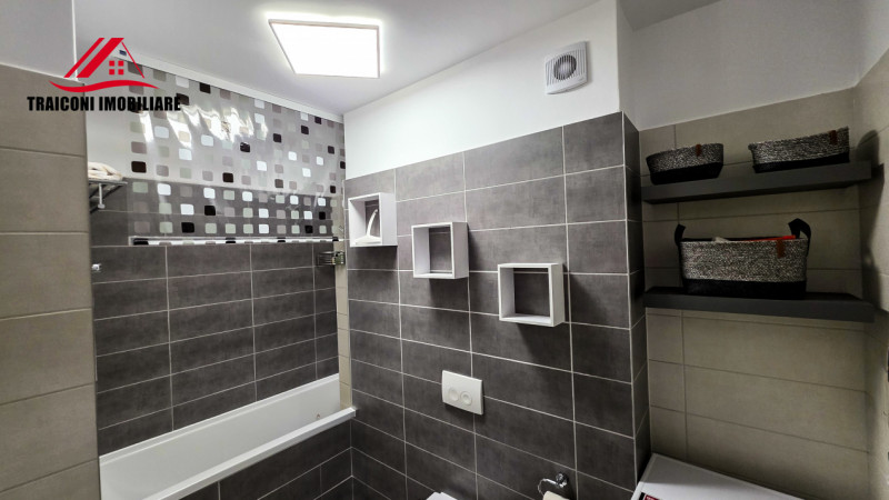 Apartament Decomandat  la XCity Tower/parcare privata