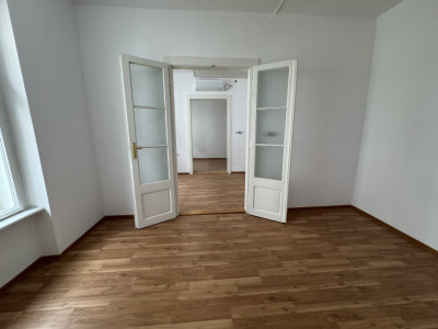 Închiriere spațiu birouri 39,74 mp – ultracentral, str. Alba Iulia, etaj 2
