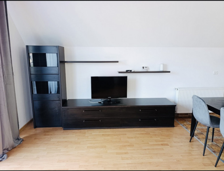 Apartament cu 2 camere de închiriat, Dumbrăvița, str. Soarelui, decomandat