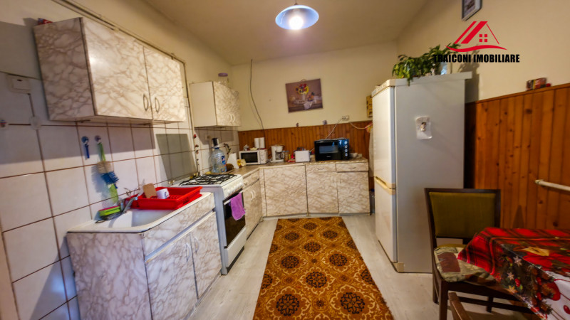 Casă individuală 2 camere zona Girocului teren 358 mp 0% comision