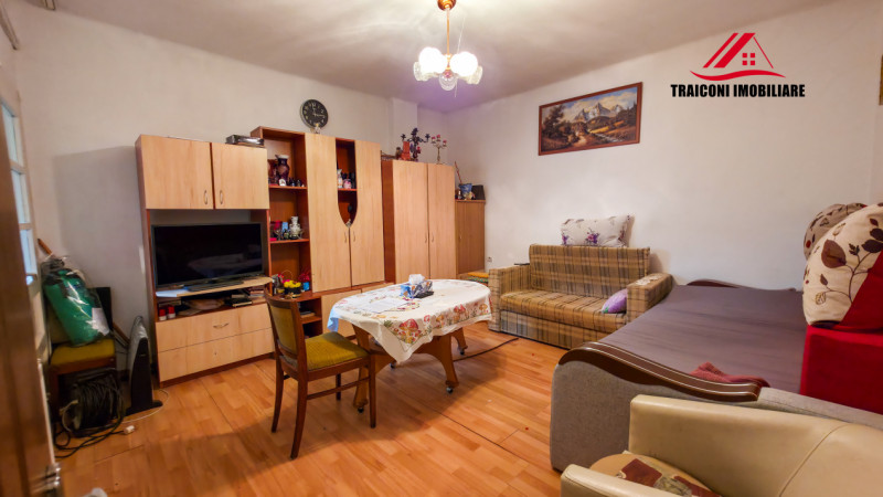 Casă individuală 2 camere zona Girocului teren 358 mp 0% comision