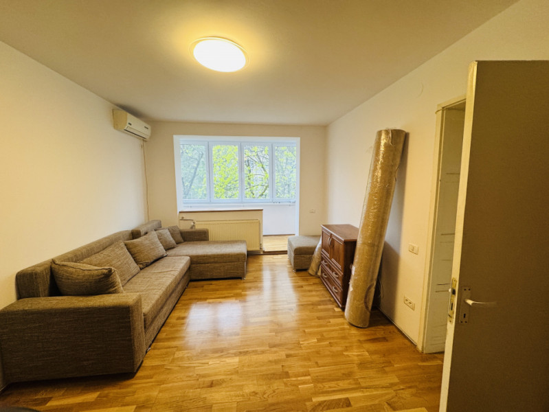 Apartament cu 3 camere, zona Centrală, Vasile Lucaci, 0% Comision