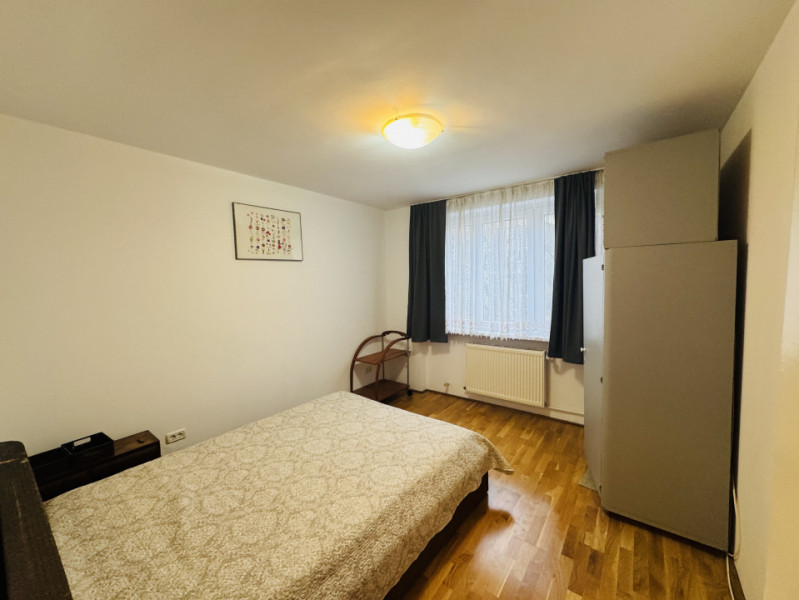 Apartament cu 3 camere, zona Centrală, Vasile Lucaci, 0% Comision
