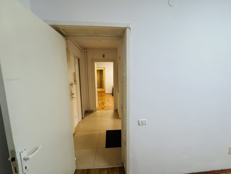 Apartament cu 3 camere, zona Centrală, Vasile Lucaci, 0% Comision
