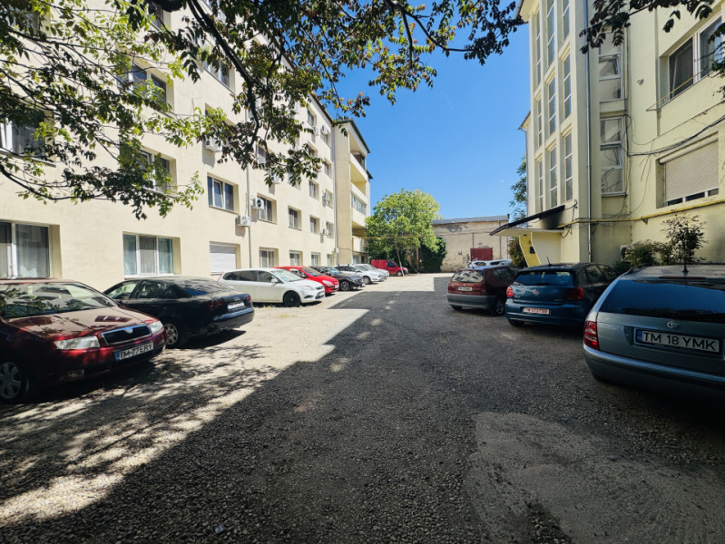 Garsonieră de închiriat în zona Lipovei, 0% Comision