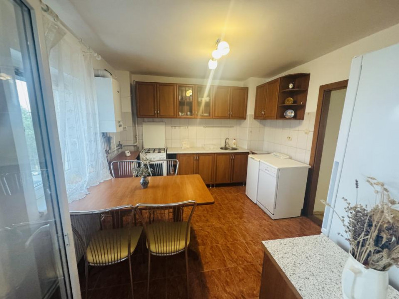 Apartament 2 camere de închiriat Girocului, 53 mp, centrală proprie, 0% comision