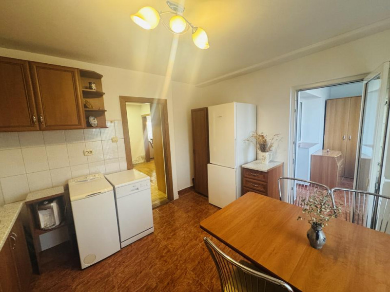 Apartament 2 camere de închiriat Girocului, 53 mp, centrală proprie, 0% comision