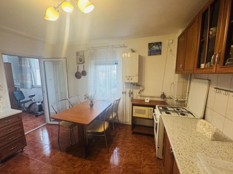 Apartament 2 camere de închiriat Girocului, 53 mp, centrală proprie, 0% comision