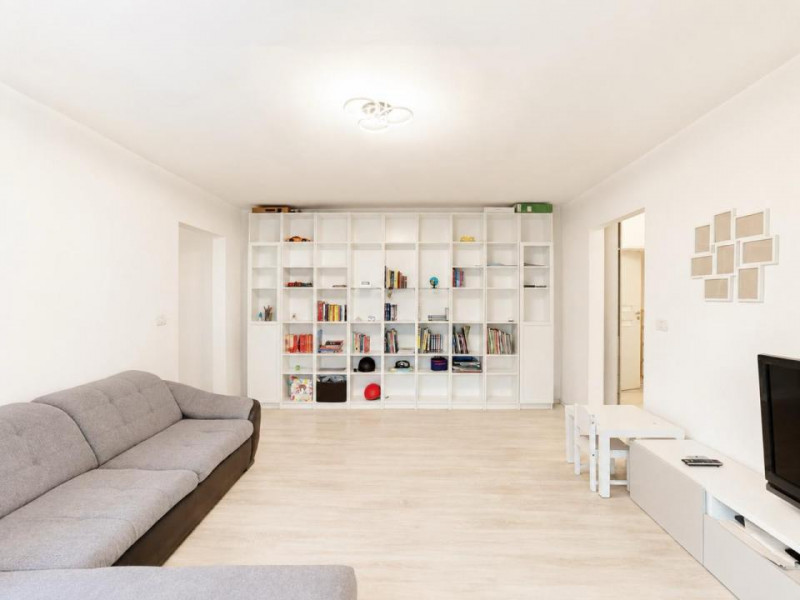 Apartament 2 camere, Blascovici, 54 mp, centrală proprie, 0% comision