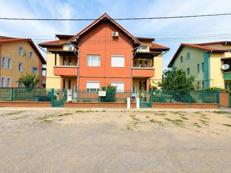 Apartament 2 camere Moșnița Nouă 66 mp curte comună 0% comision