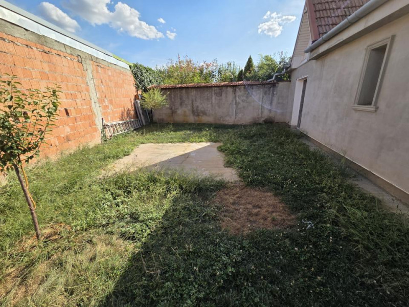 Casa 75mp, 100mp teren, , zona Plopi,comision 0%!