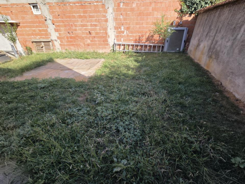 Casa 75mp, 100mp teren, , zona Plopi,comision 0%!