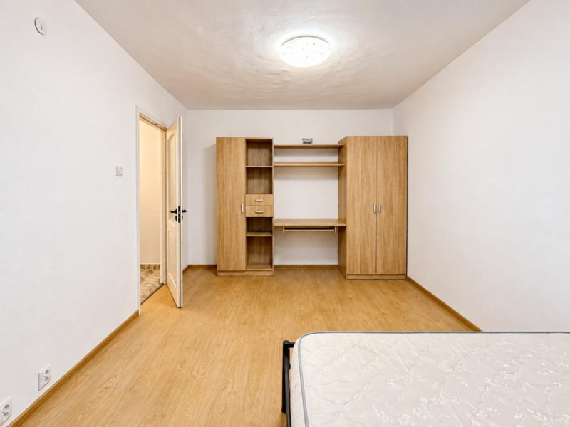 Garsonieră de vânzare, Str. Lunei nr. 49, aproape de Complexul Studențesc