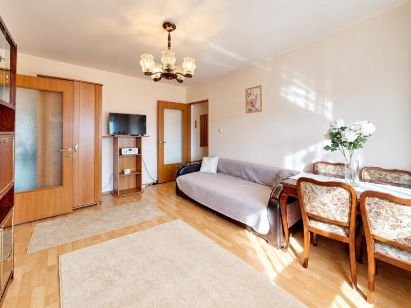 Apartament de vânzare, mobilat și utilat – zona Soarelui, lângă Parcul Pădurice