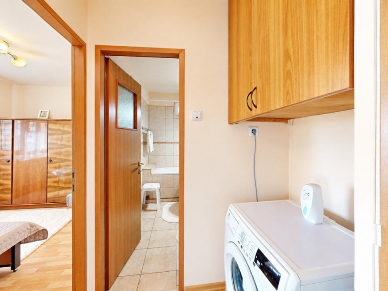 Apartament de vânzare, mobilat și utilat – zona Soarelui, lângă Parcul Pădurice