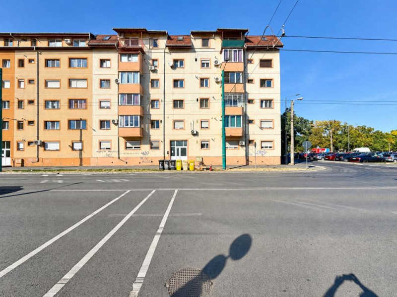 Apartament de vânzare, mobilat și utilat – zona Soarelui, lângă Parcul Pădurice