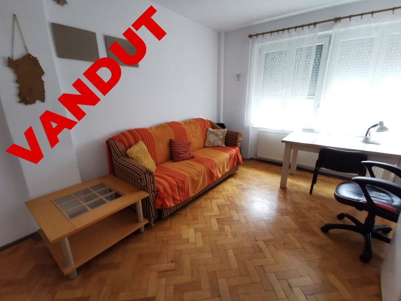 Apartament in Centrul Timisoarei, Piata Operei, vedere spere Caterdrala