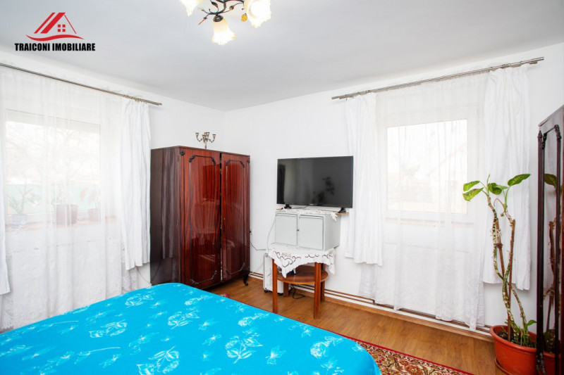 Casă cu teren 719 mp, la preț de apartament. 0% comision