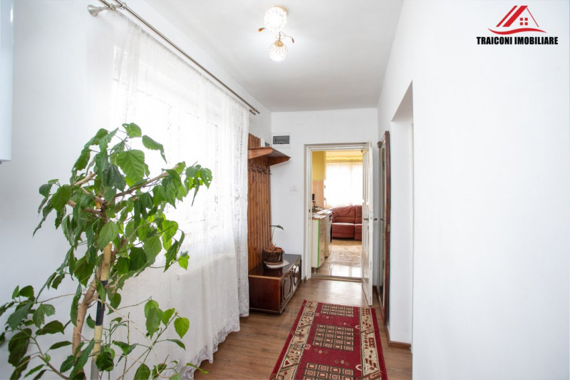 Casă cu teren 719 mp, la preț de apartament. 0% comision