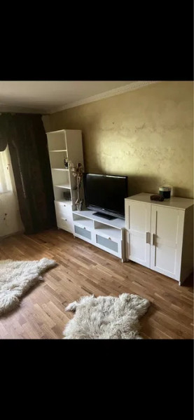 Apartament in zona Dambovita