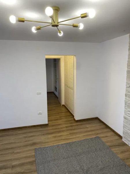 Apartament in zona Buziasului, Intrarea Neptun