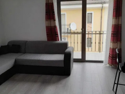 Apartament in apropiere de Str. Gavril Musicescu, zona Braytim