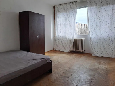 Apartament pe strada Gheorghe Lazar